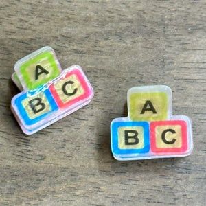 NEW Piper K Set of 2 Small School ABC Blocks Hair Clips, Shimmer